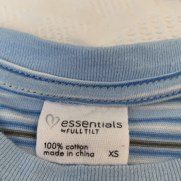 Full tilt striped tee XS - Picture 2 of 2